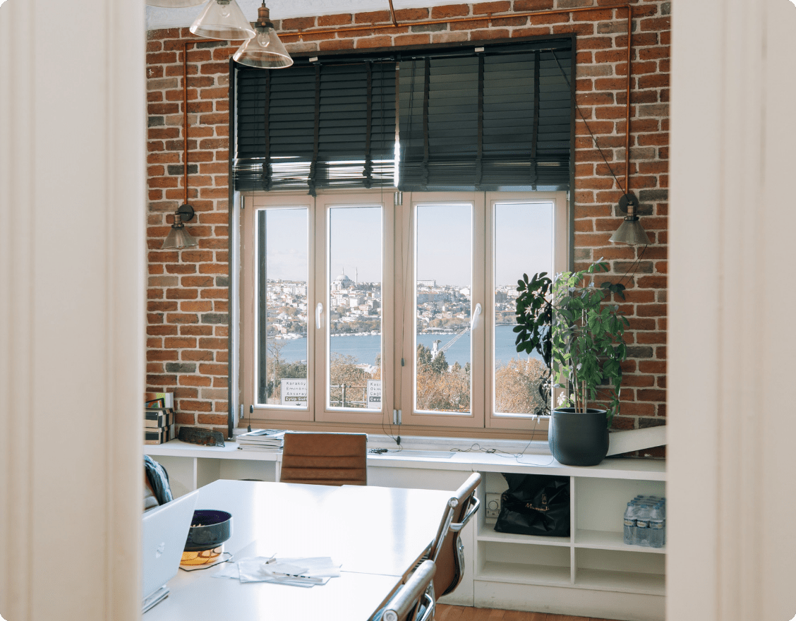 Kolektif House - Moda