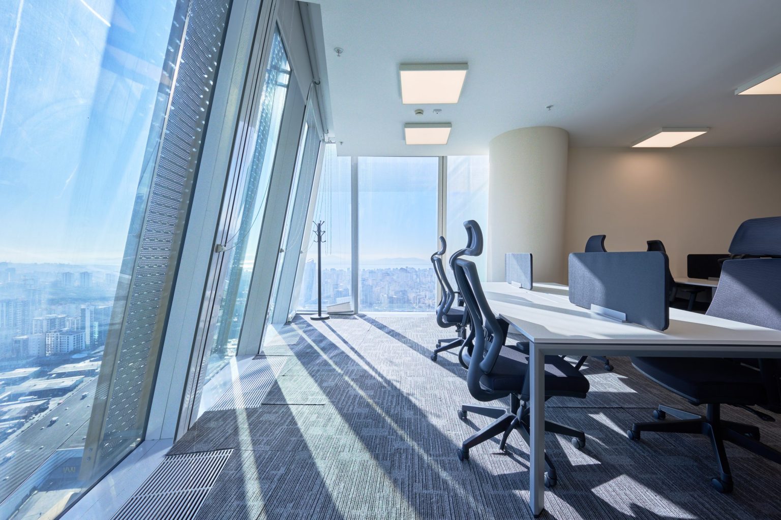 Plaza Cubes - Allianz Tower - Görsel 4