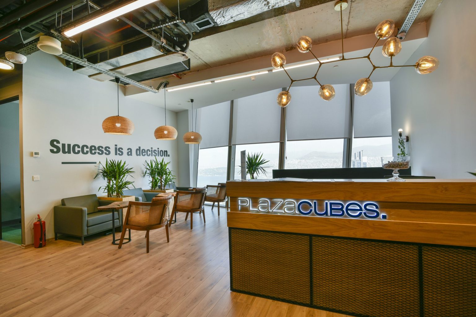 Plaza Cubes - Mistral İzmir