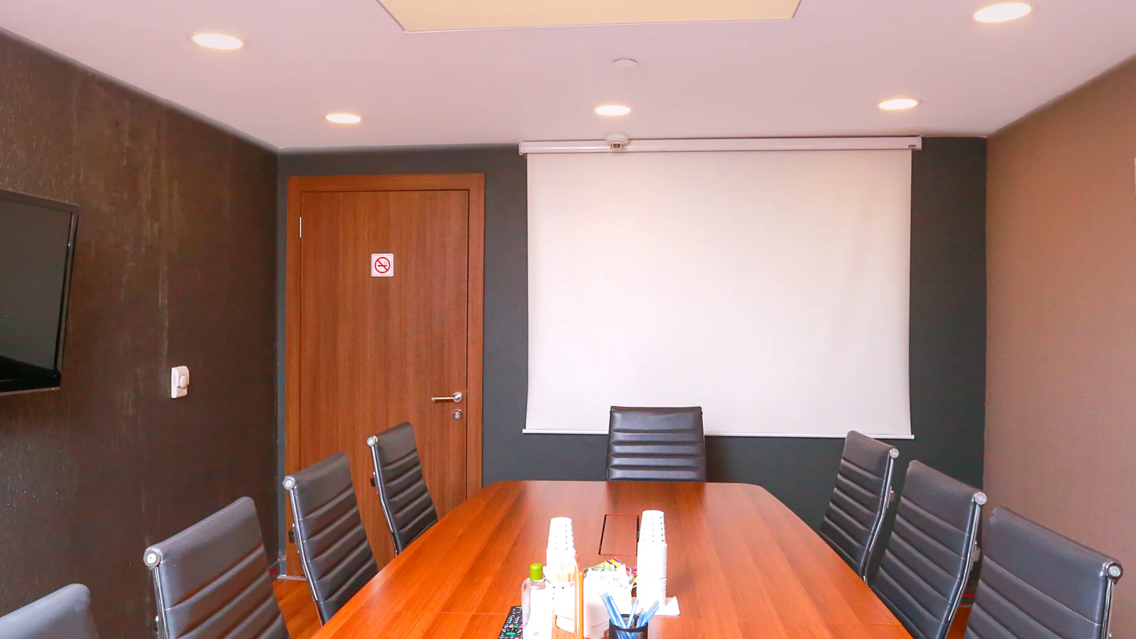 Flora Suite Office