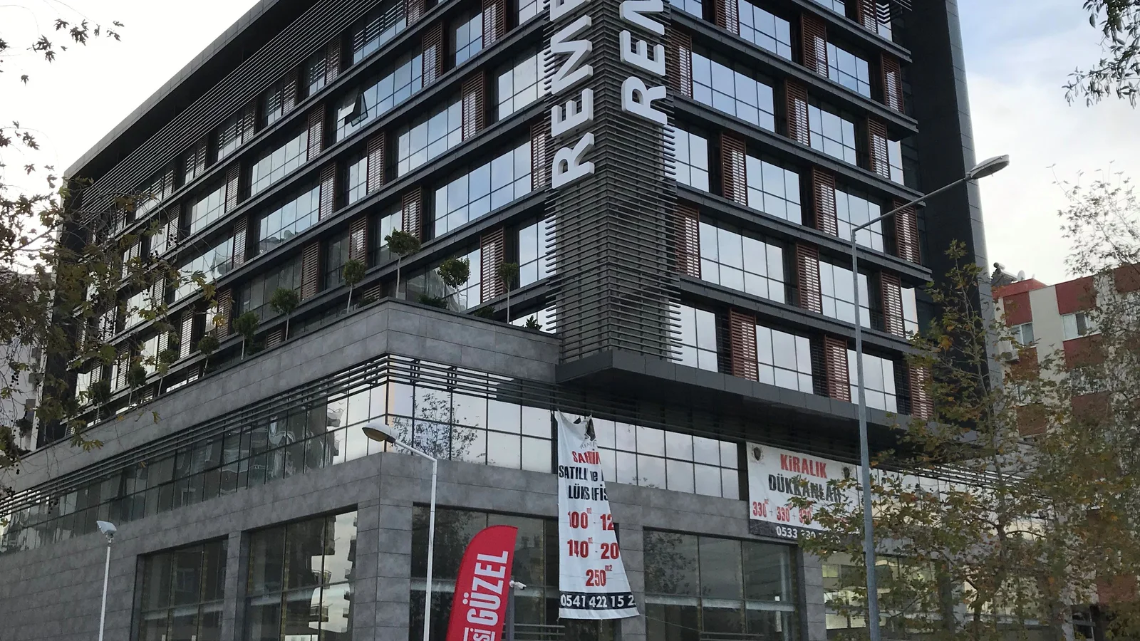 Remel Plaza